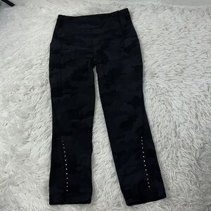 Lululemon Swift Speed High-Rise Crop 21" Heritage 365 Camo Deep Coal Multi